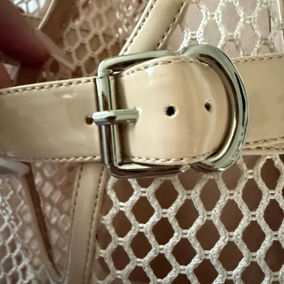 Jeffrey Campbell Cream Flats with Mesh Design - Picture 7 of 8